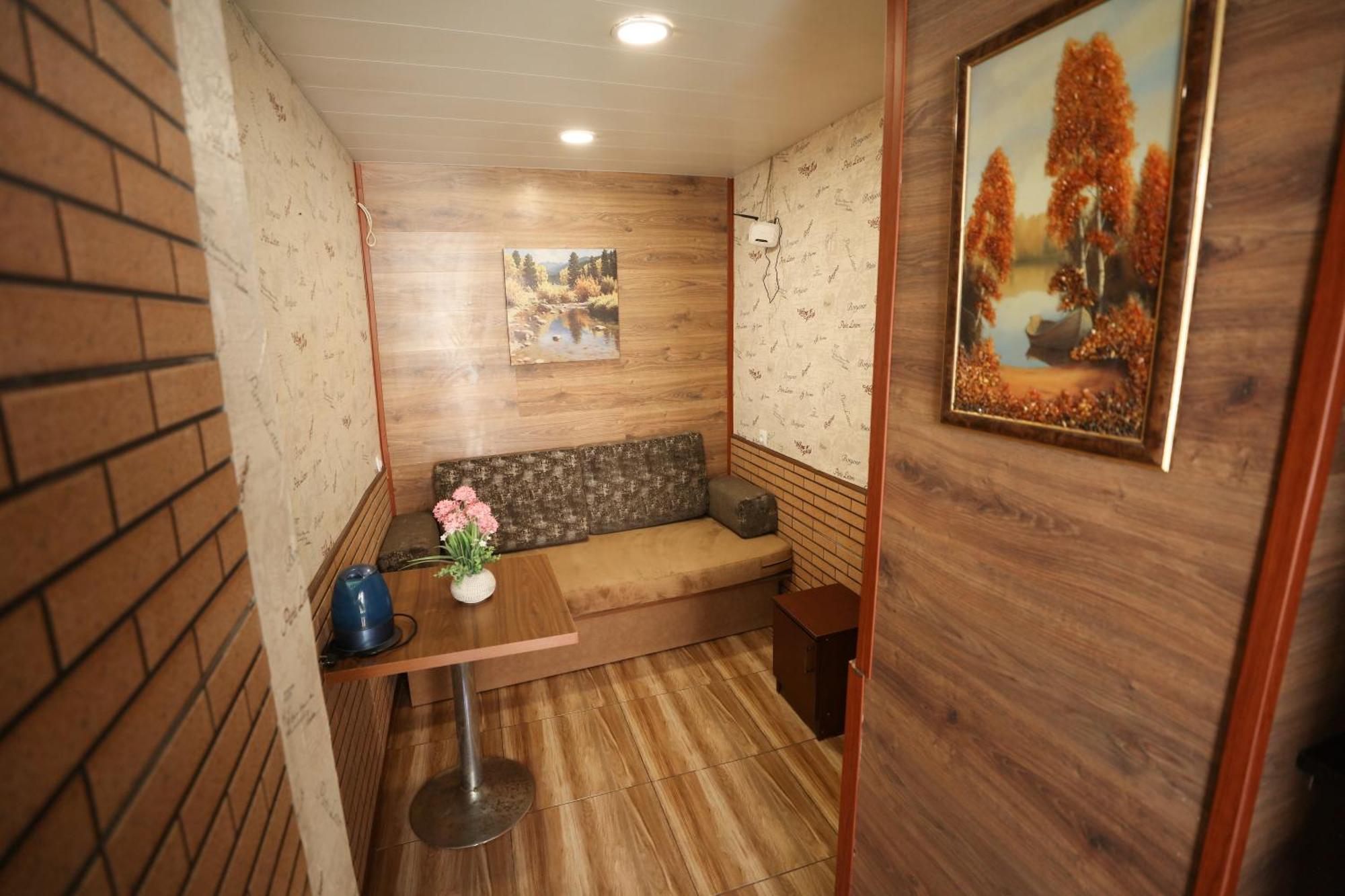 Hotel U Ashota Erevan Esterno foto